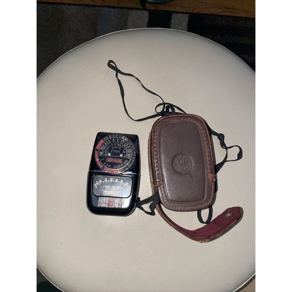 Vintage GE Light/Exposure Meter W/ Original Case Photography